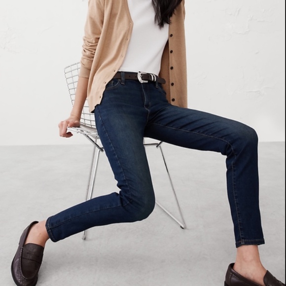 Banana Republic Factory Skinny Fit Dark Rinse Classic Jeans - Picture 1 of 12